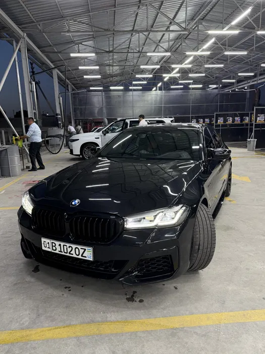 Bmw G30 gibrid 2018-yil